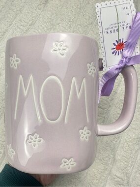 Rae Dunn Mom Mug
